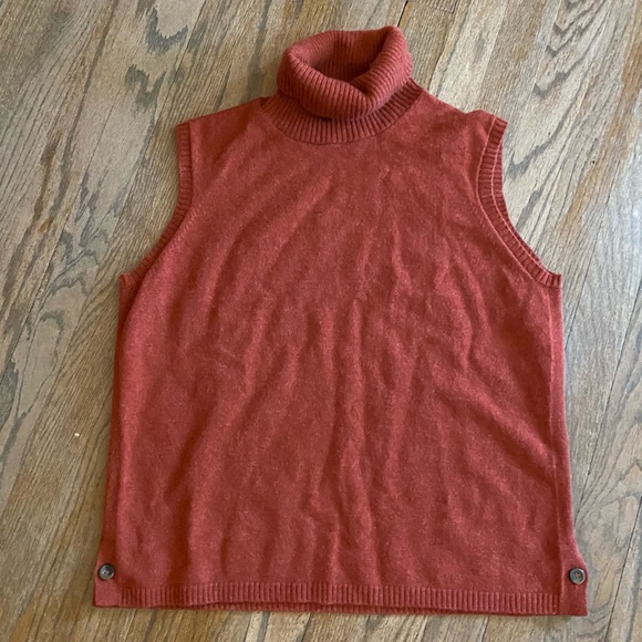 Luciano Barbera Woman’s Cashmere Sweeter Set - Picture 3 of 9